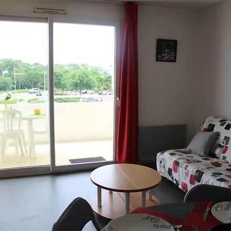 4 Pers Avec Balcon, Parking Et Piscine Aux Minimes - - Fr-1-246-177 * La Rochelle (Charente-Maritime)