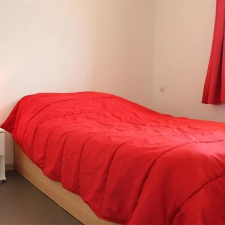 4 Pers Avec Balcon, Parking Et Piscine Aux Minimes - - Fr-1-246-177 *